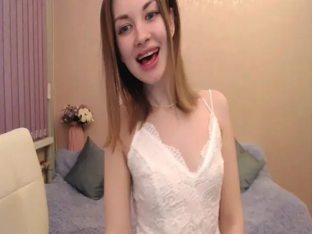Live sex webcam photo for KellyWolf #272069901