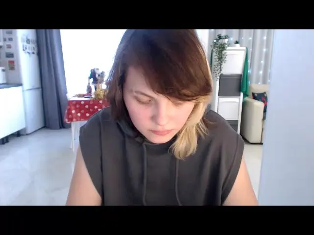 Live sex webcam photo for Kelly_Dream18 #271791069