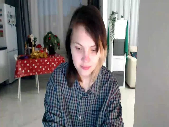 Live sex webcam photo for Kelly_Dream18 #271798569