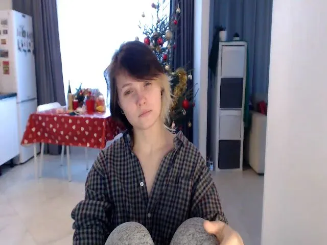 Live sex webcam photo for Kelly_Dream18 #271952559