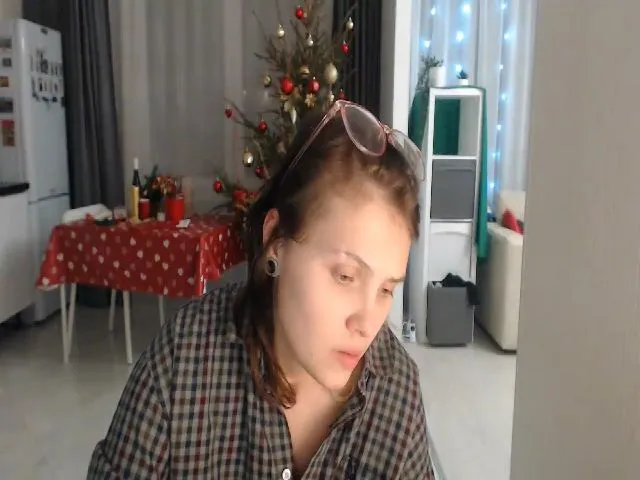 Live sex webcam photo for Kelly_Dream18 #271975289