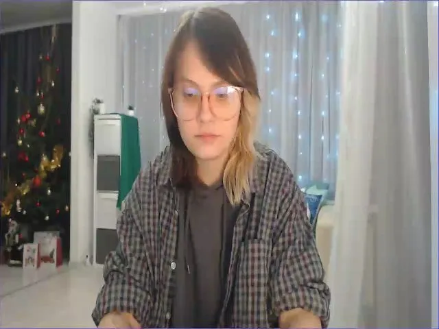 Live sex webcam photo for Kelly_Dream18 #271989287