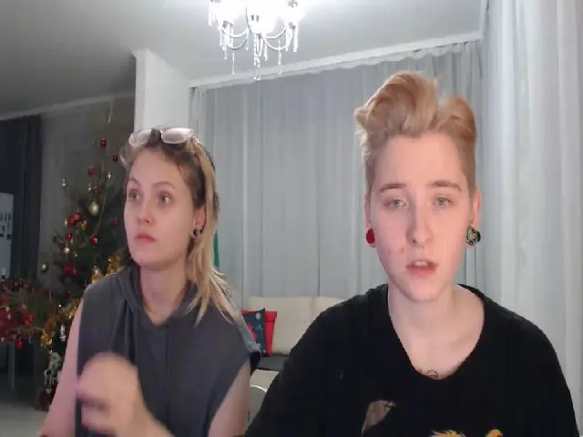 Live sex webcam photo for Kelly_Dream18 #272013488