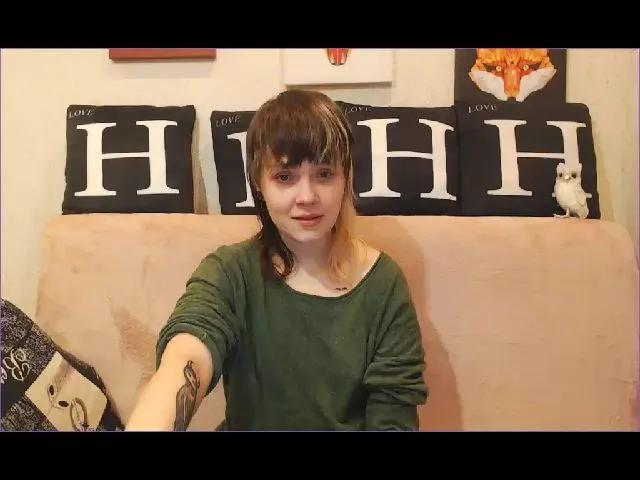 Live sex webcam photo for Kelly_Dream18 #272473297