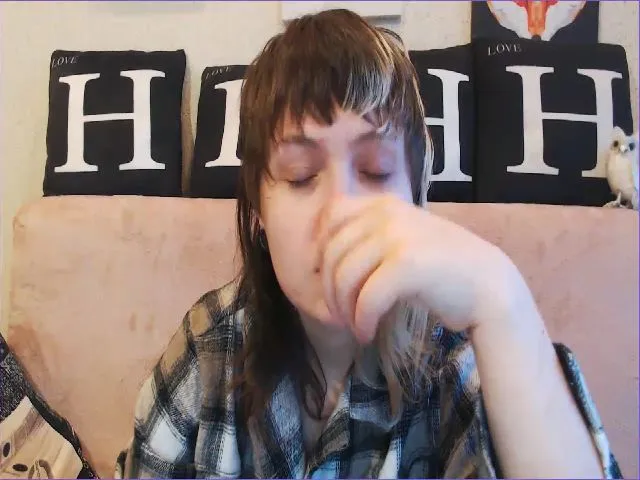 Live sex webcam photo for Kelly_Dream18 #272486100