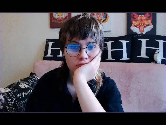 Live sex webcam photo for Kelly_Dream18 #272511089
