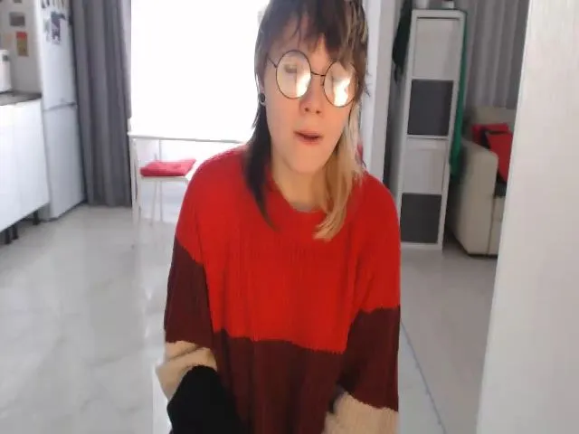 Live sex webcam photo for Kelly_Dream18 #272572429