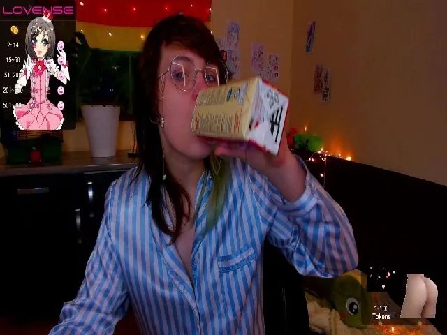 Live sex webcam photo for Kelly_Dream18 #273760792