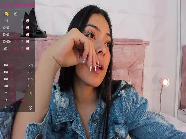 Live sex webcam photo for Kendry_ #271752777