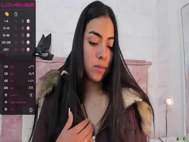 Live sex webcam photo for Kendry_ #271852986