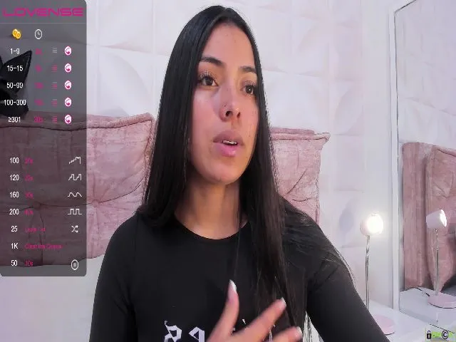 Live sex webcam photo for Kendry_ #272398884