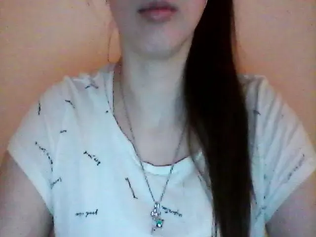 Live sex webcam photo for Kenzi_Love #273605603