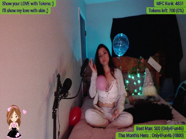 Live sex webcam photo for Kenzie_Alexa #272592561