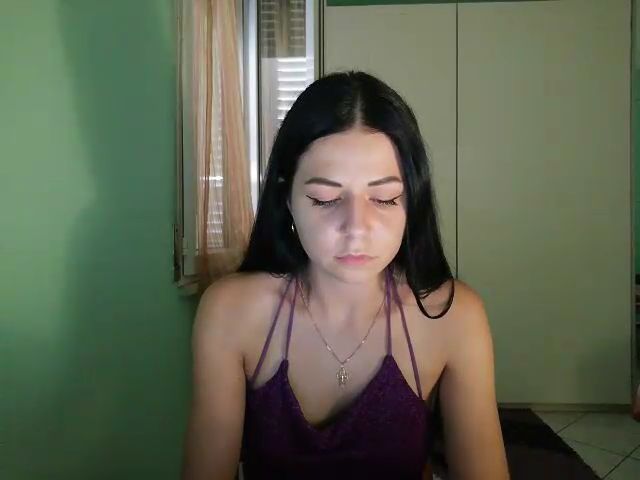 Live sex webcam photo for KeytKitty #274615102