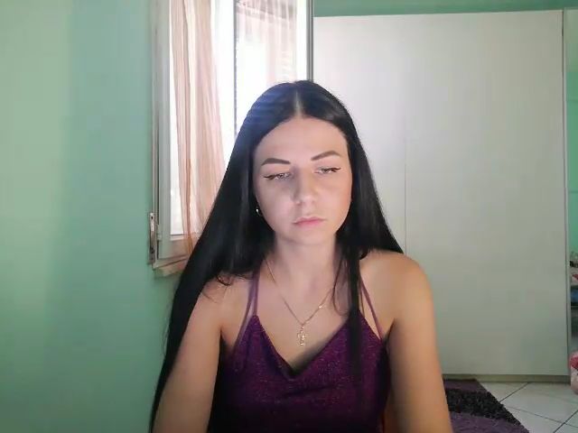 Live sex webcam photo for KeytKitty #274635891