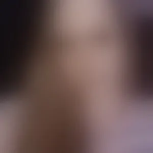 Live sex webcam photo for Khaleesi420 #292778847