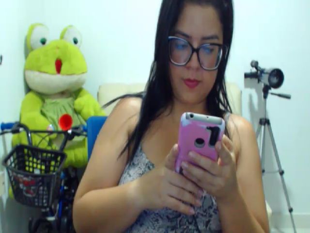 Live sex webcam photo for Kiara_XO #274009007