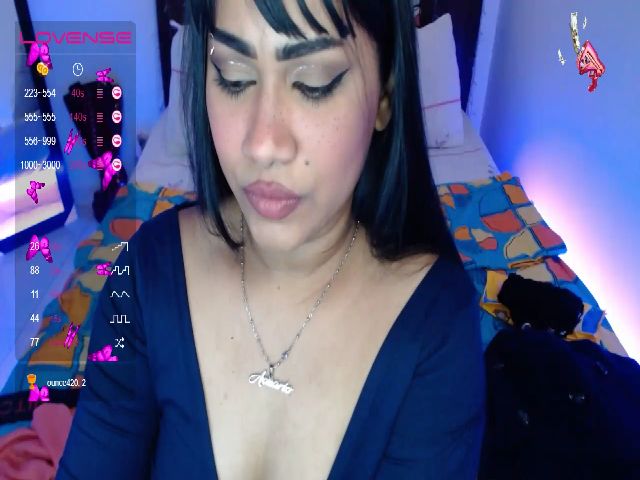 Live sex webcam photo for Kiarybell #273236204