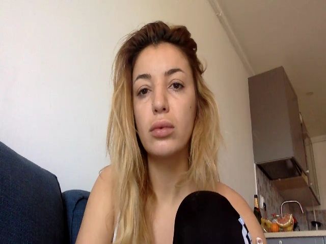 Live sex webcam photo for KickAz3 #271864058