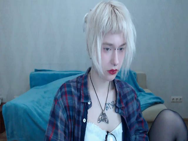 Live sex webcam photo for Killinna #273311125