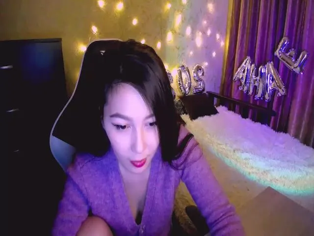 Live sex webcam photo for Kim_cute99 #271971970