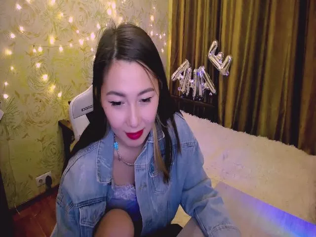 Live sex webcam photo for Kim_cute99 #272286353