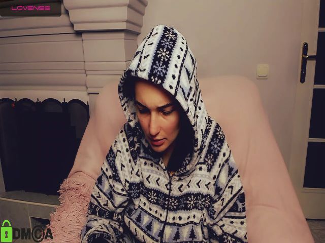 Live sex webcam photo for KimmAmbrell #271837223