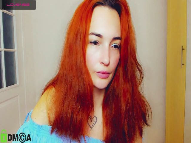 Live sex webcam photo for KimmAmbrell #271848921