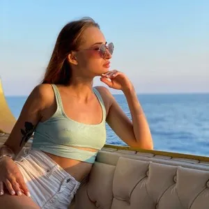 Live sex webcam photo for Kimmberr #292761239
