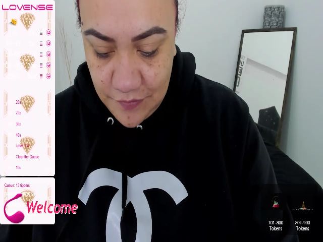 Live sex webcam photo for KimmyStone #272316934