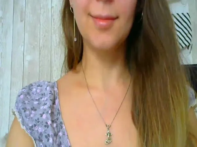 Live sex webcam photo for Kimmy_Jane #272223797