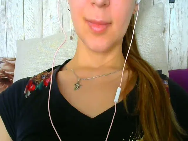 Live sex webcam photo for Kimmy_Jane #272903487