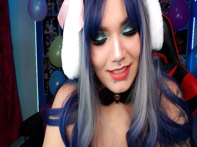 Live sex webcam photo for Kimmy_Vampire #271934123