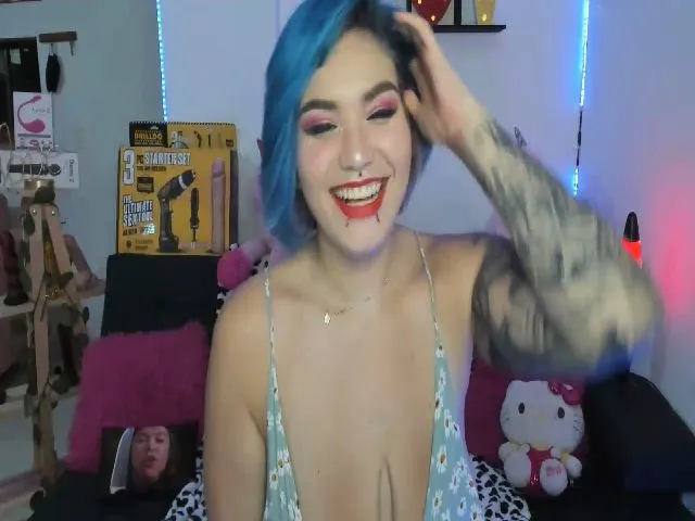 Live sex webcam photo for Kimmy_Vampire #272556043