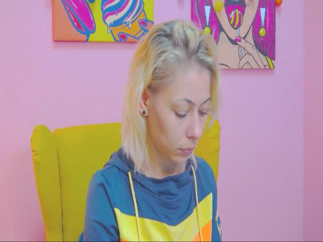 Live sex webcam photo for KindElla #272407823