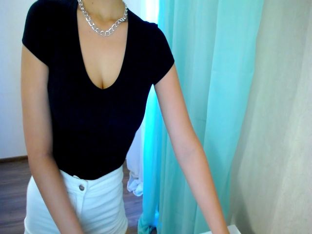 Live sex webcam photo for Kingaroo7 #273937533