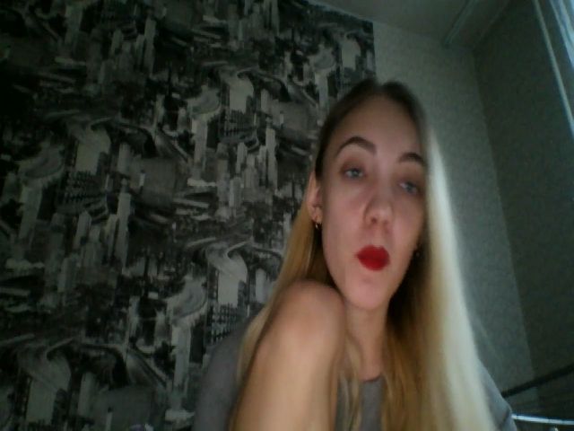 Live sex webcam photo for Kira_Stone #272307130