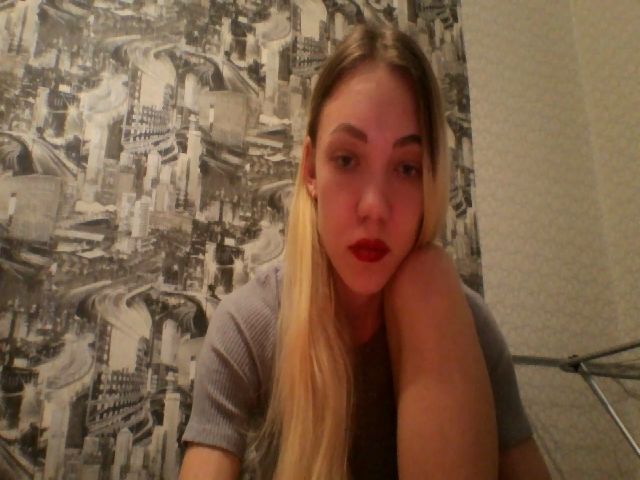 Live sex webcam photo for Kira_Stone #272308075