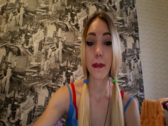 Live sex webcam photo for Kira_Stone #272358209