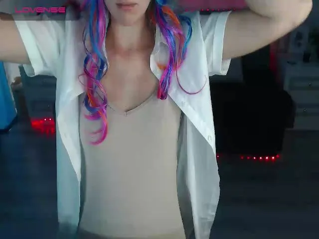 Live sex webcam photo for Kira_mia #272158922