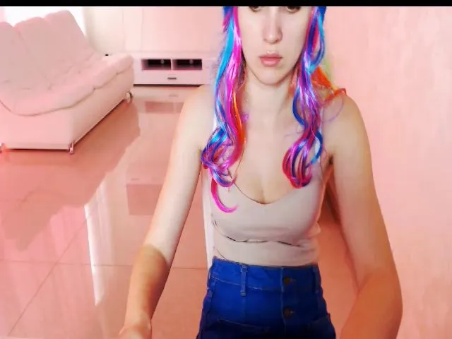 Live sex webcam photo for Kira_mia #272173191