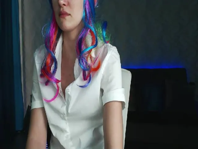 Live sex webcam photo for Kira_mia #272251968