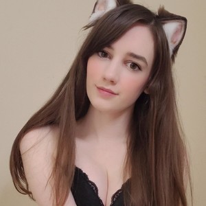 Live sex webcam photo for Kitty #278191233