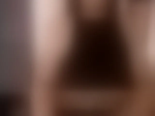Live sex webcam photo for Klumstars #273902841