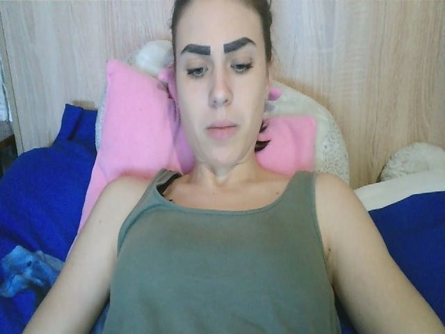 Live sex webcam photo for Kristinlu #271991922