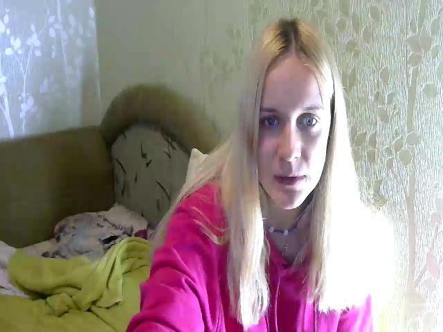 Live sex webcam photo for Kristy_Ty023 #272504211