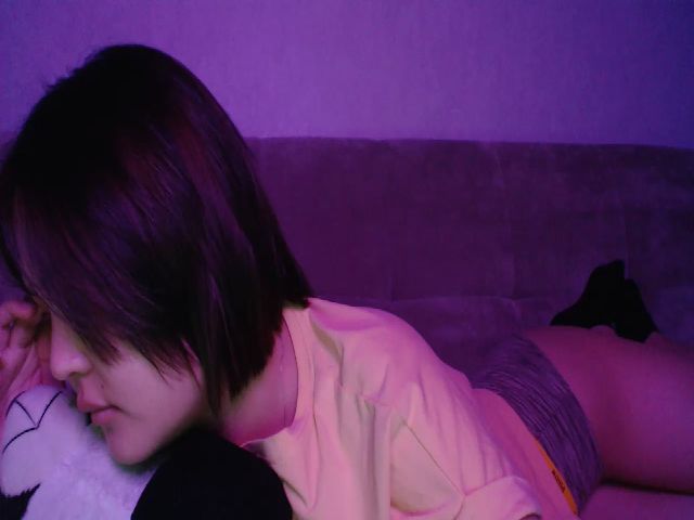 Live sex webcam photo for Kylie_X #272737024