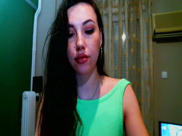 Live sex webcam photo for LADY_BRUNNETE #273118512