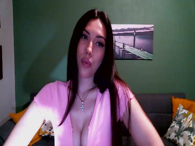 Live sex webcam photo for LADY_BRUNNETE #273179309