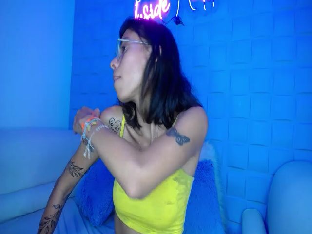 Live sex webcam photo for LITTLE_LOVE98 #272767657